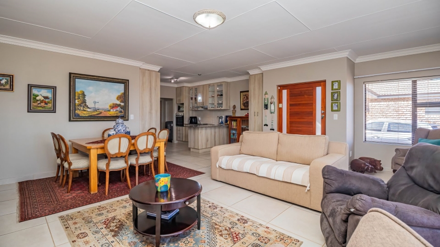 3 Bedroom Property for Sale in Dana Bay Western Cape